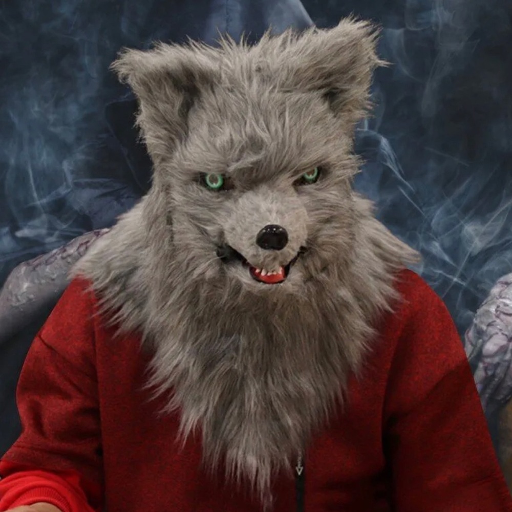 Wolf Mask Move-able Halloween 🦊🎃👻 NEW Costume